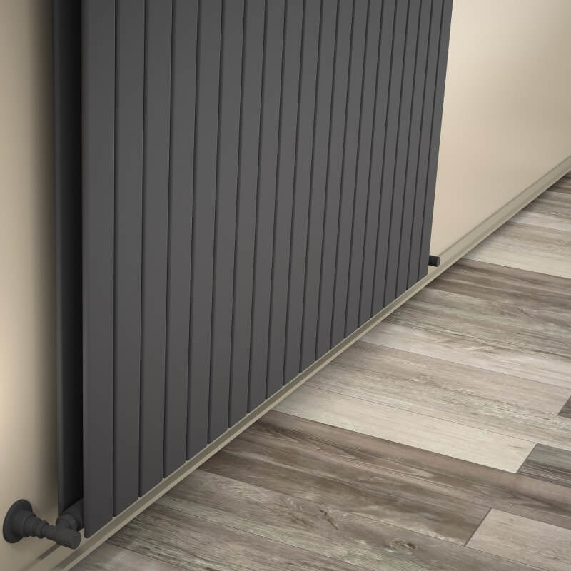 Type 20V Decorative Radiator 900x1476 Anthracite